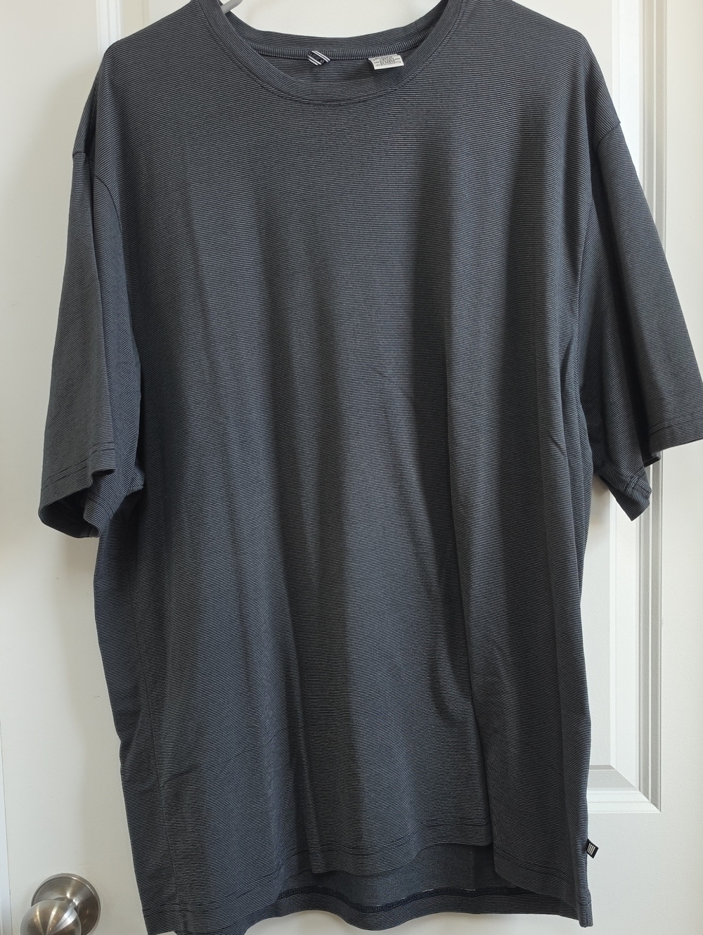 Geoffrey Beene Dark Charcoal Short Sleeve Crew Tee
